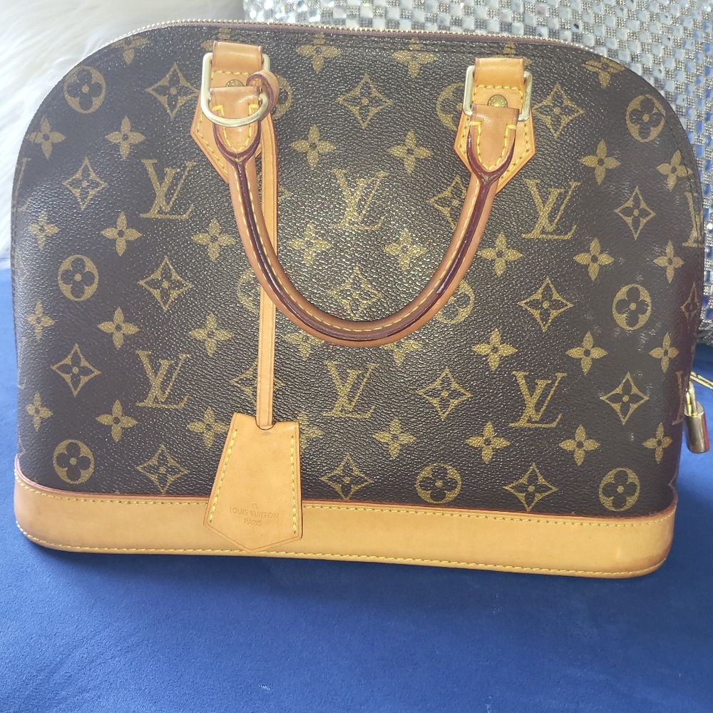Louis Vuitton Alma PM Monogram